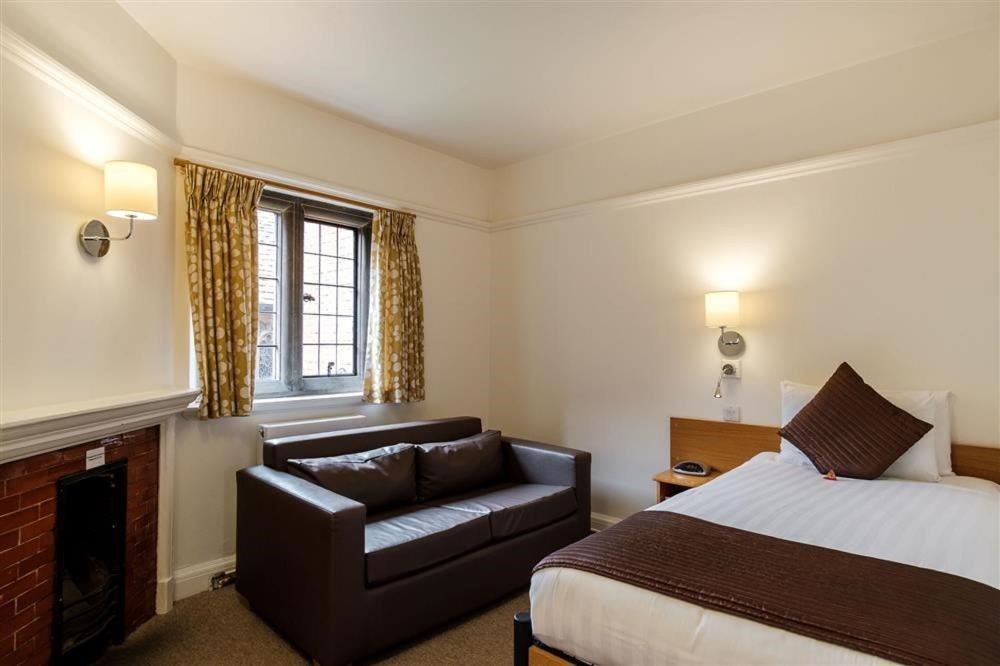 Hotel Westminster College CBG Exteriér fotografie