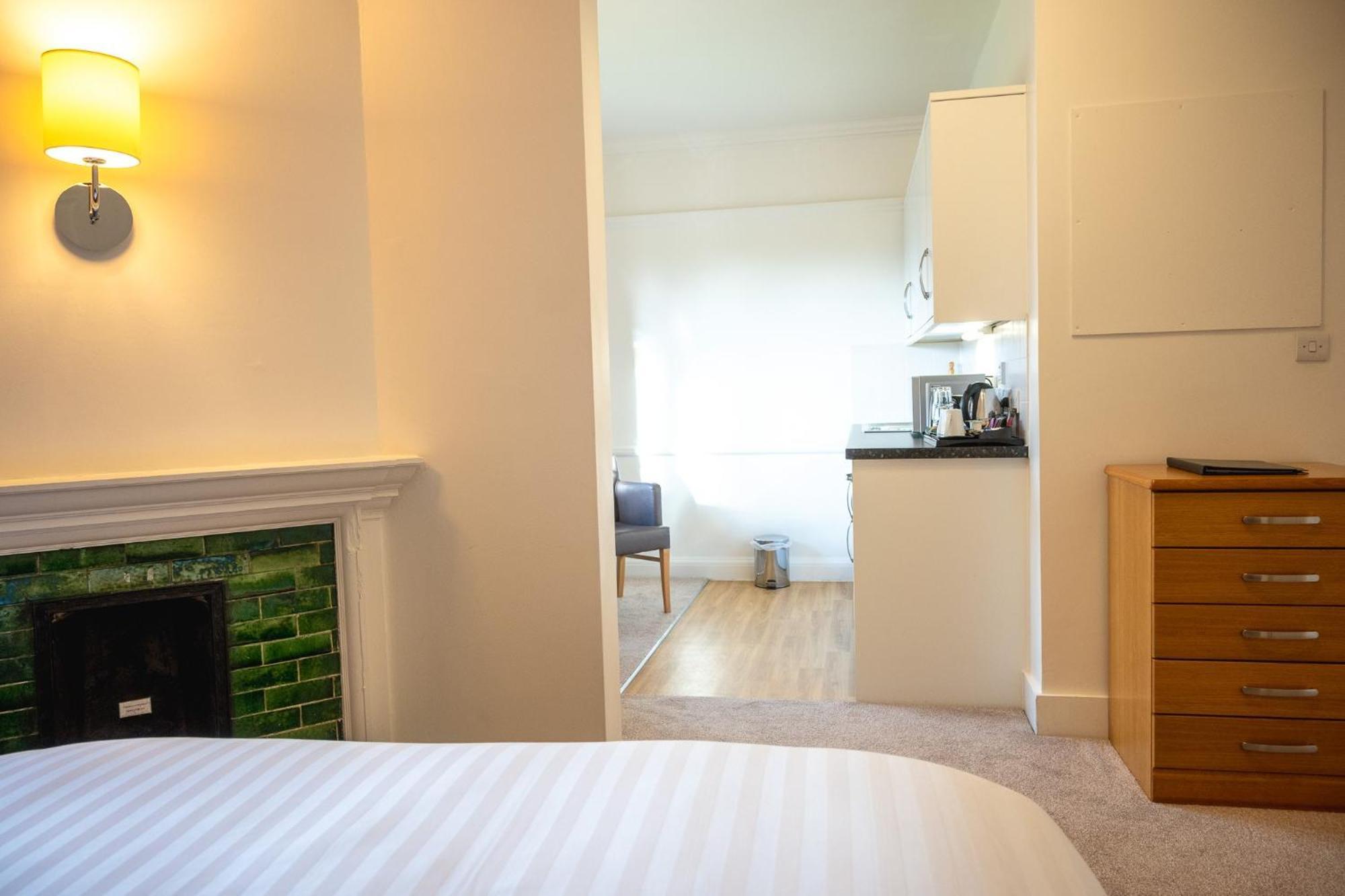 Hotel Westminster College CBG Exteriér fotografie
